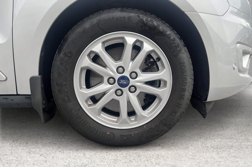 Bilde 5 av Ford Transit Connect 240 LWB L2. Innredning, Krok, dab+, 3-sete.