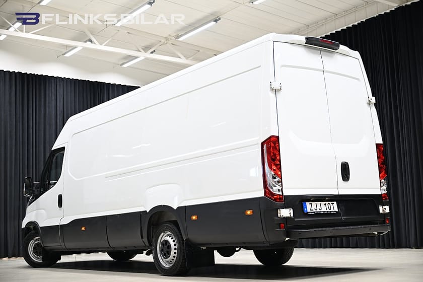 Bild 4 av Iveco Daily 35-140 Van 136HK XXL-Skåp|Automat|Webasto|3.5ton-dragvikt|Leasebar