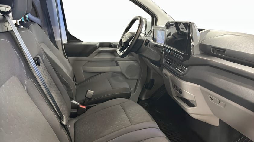 Bild 3 av Ford Tourneo Custom 320 Titanium 320L 2.0 170hk 9-Sits Automat