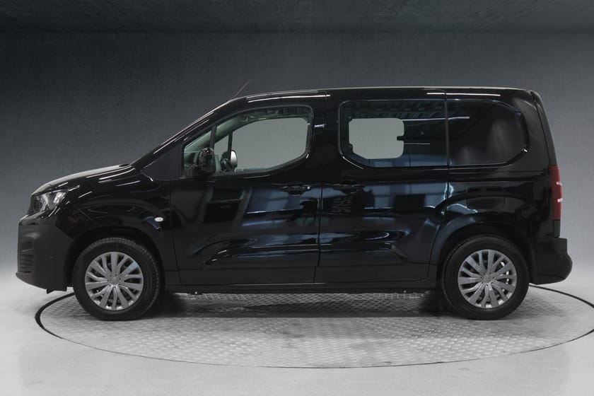 Bilde 3 av Peugeot Partner L1 | 130HK/AUTOMAT/HENGERFESTE/WEBASTO