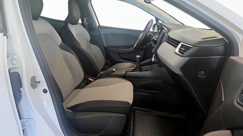 Bild 3 av Renault Clio 1.0 TCE MANUELL EVOLUTION TCE 91HK MOMS