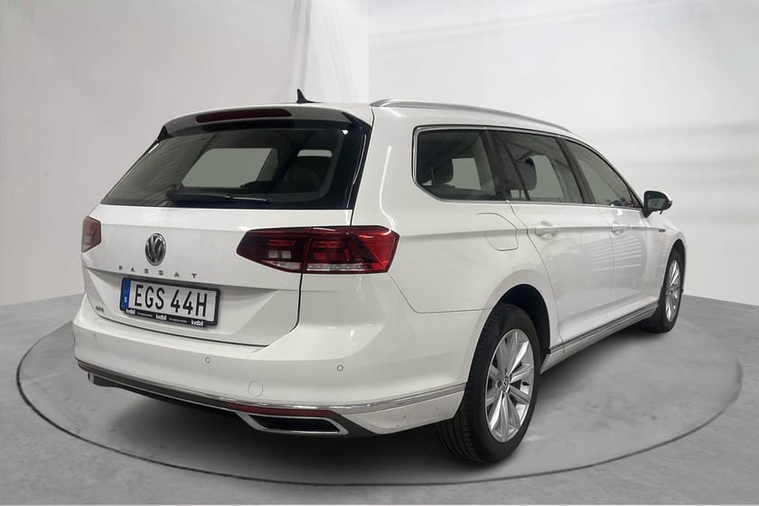 Bild 3 av Volkswagen Passat Sportscombi GTE 1.4 (218hk) Dragpaket