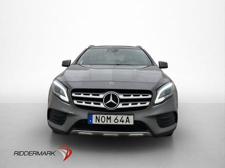 Mercedes-Benz GLA 200 AMG Line Pano Navi Kamera Halvskinn