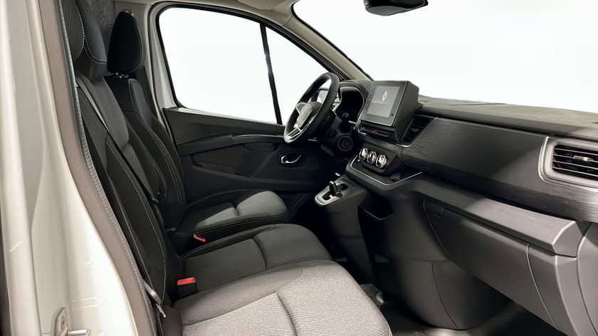 Bild 3 av Renault Trafic Skåpbil L2H1 NORDIC LINE DCI 150 AUTOMAT BVA9