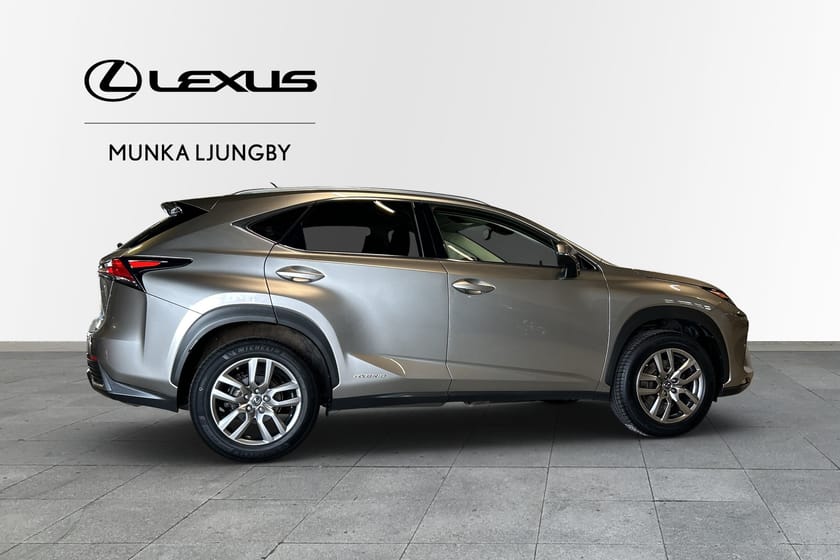 Bild 3 av Lexus NX 300h AWD Executive v-hjul