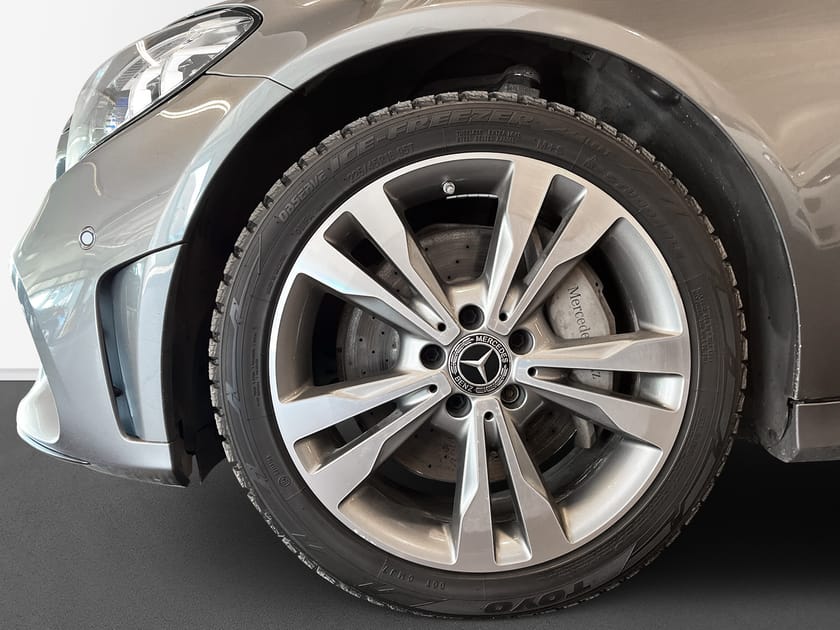 Bild 5 av Mercedes-Benz C 300 T de C300 Hybrid