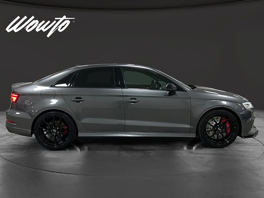 Bild 3 av Audi RS 3 Sedan RS3 400HK /Sportavgas /Cockpit /Navi /Sv-Såld
