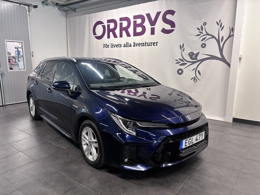 Bild 1 av Suzuki Swace Hybrid 122hk Inclusive, Fullutrustad Nyservad Motorvärm