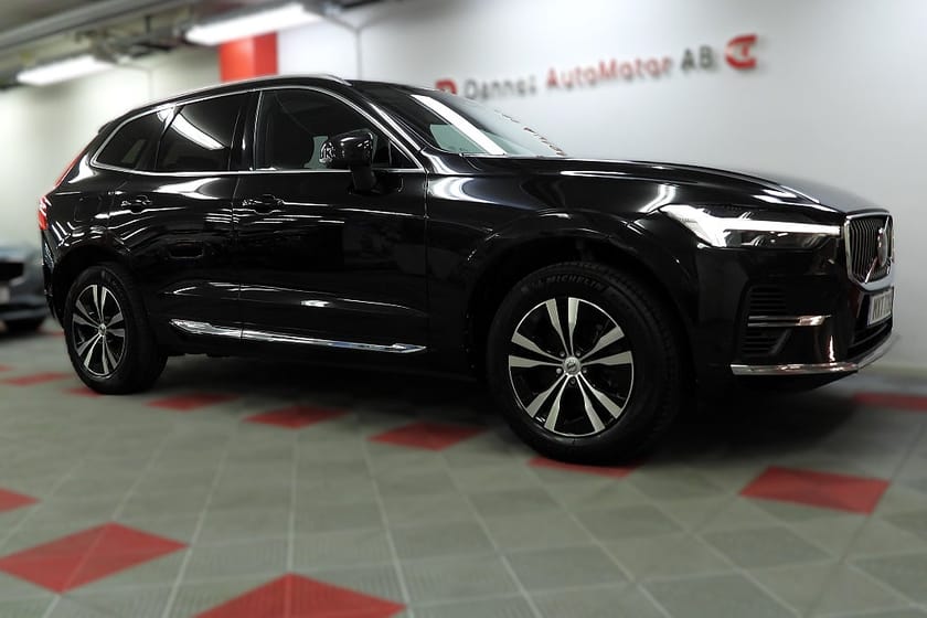 Bild 4 av Volvo XC60 Recharge T6 AWD Inscription Panorama SoV Hjul Drag
