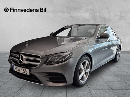 Mercedes-Benz E 220 d – AMG Line (pano,360 kamera)