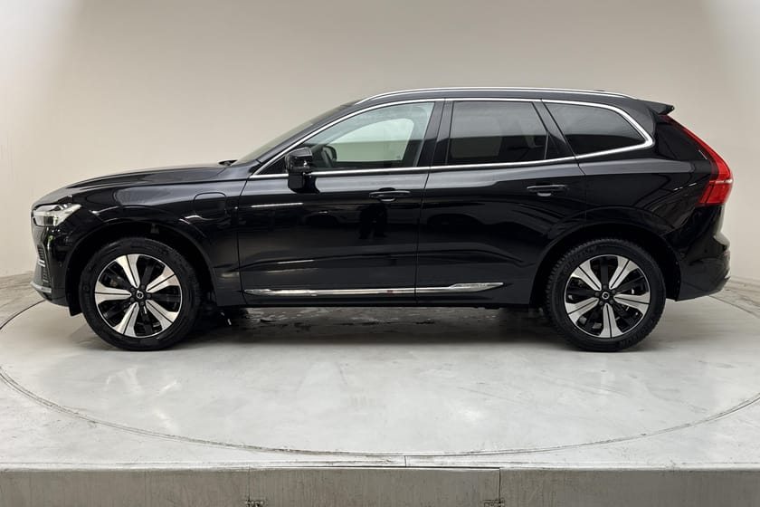 Bild 2 av Volvo XC60 T6 AWD Recharge (350hk) Core Edition