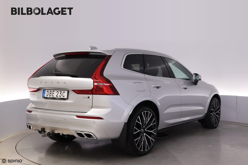 Bild 3 av Volvo XC60 D4 AWD Momentum Advanced SE 22" DRAG LÄDER PANO