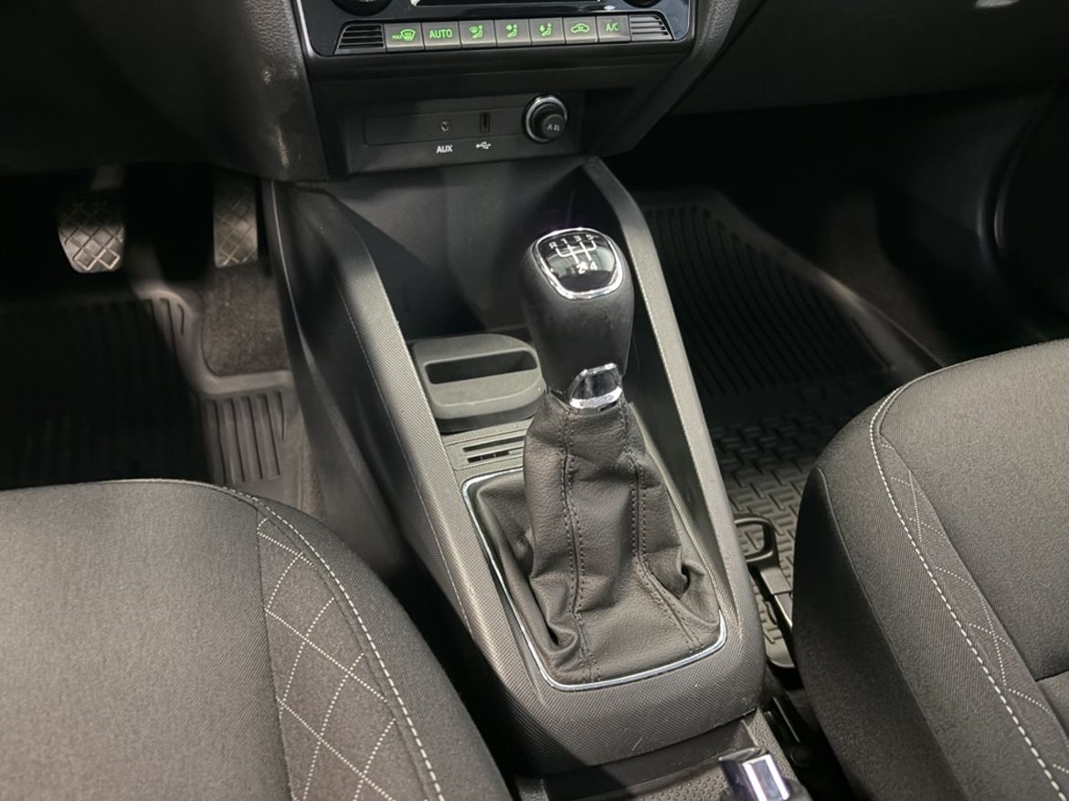 Škoda Škoda Fabia — bild 15