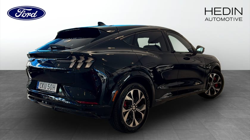 Bild 2 av Ford Mustang Mach-E Long Range RWD 294hk | 610 km | B&O | 360° kamera