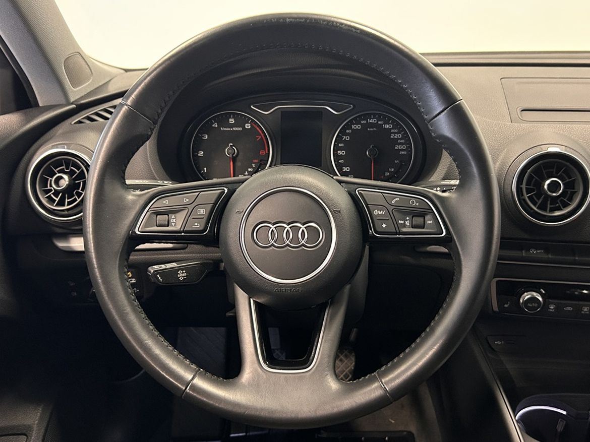 Audi Audi A3 Sportback — bild 9