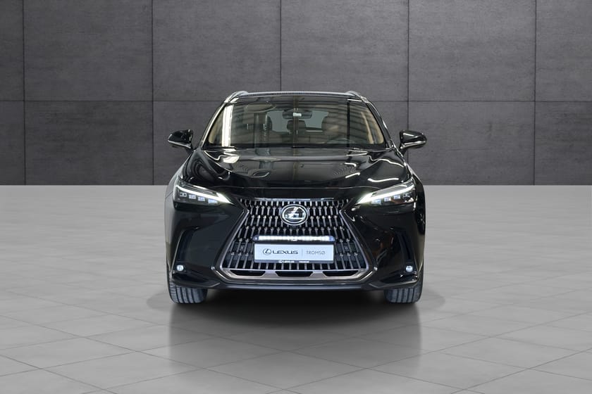 Bilde 3 av Lexus NX 450h+ + Executive Tech