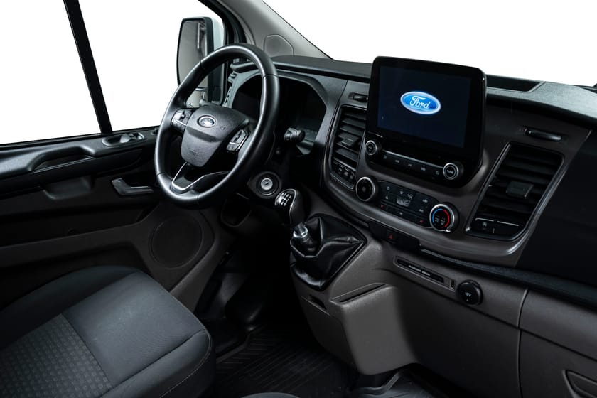 Bilde 2 av Ford Transit Custom 340 L2 Trend EcoBlue 130hk 2.0l | Reol |  Krok |