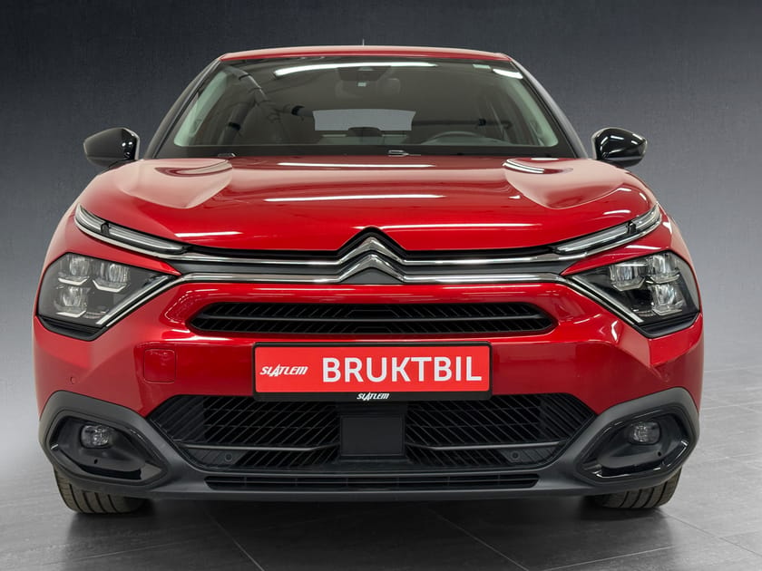 Bilde 2 av Citroën ë-C4 Shine 136HK|V.PUMPE/NAVI/ACC/R.KAM/HUD/SKINN/CARPLAY
