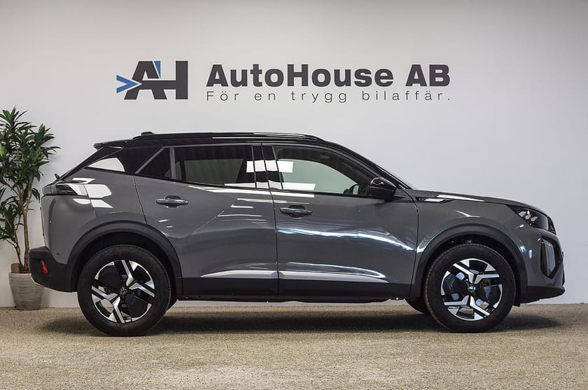 Bild 3 av Peugeot 2008 Hybrid 145 145HK GT Massage Kameror Radarfart Garanti