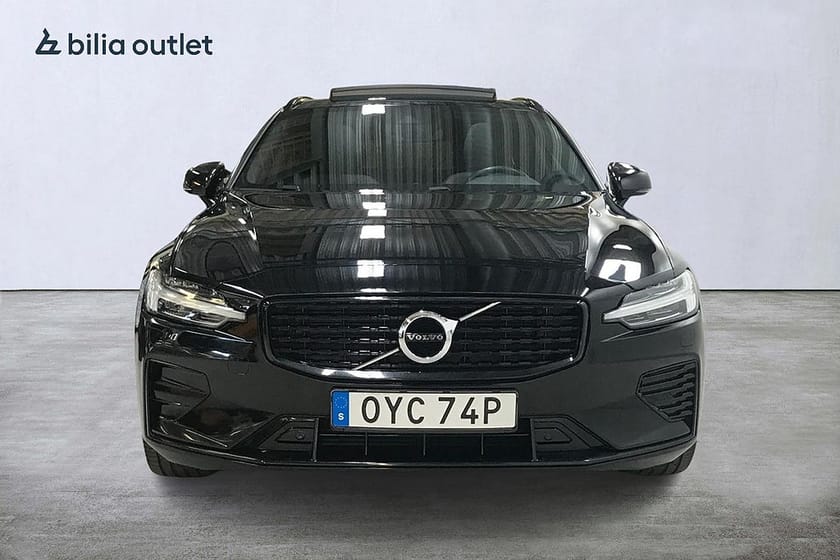 Bild 3 av Volvo V60 Recharge T8 R-Design 390hk Panorama Navi H/K Drag B-kam