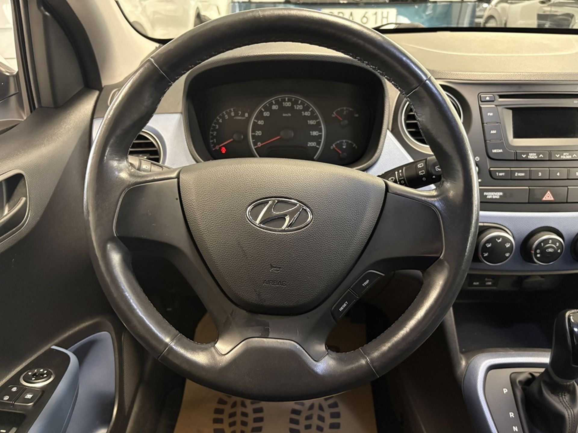 Hyundai i10 1.0 Automat, 67hk 2016, bild 5/10
