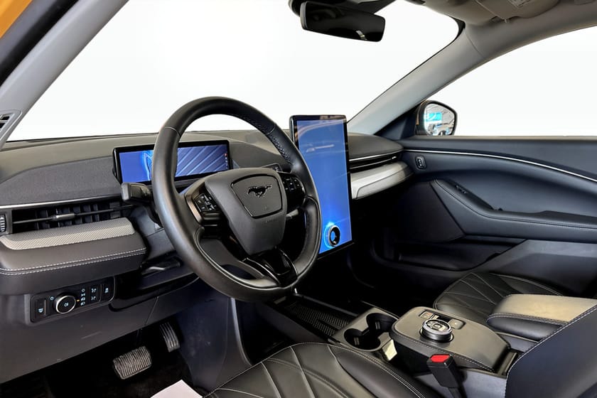 Bild 5 av Ford Mustang Mach-E Standard Range RWD, (70 kWh) 269hk (198kWh)