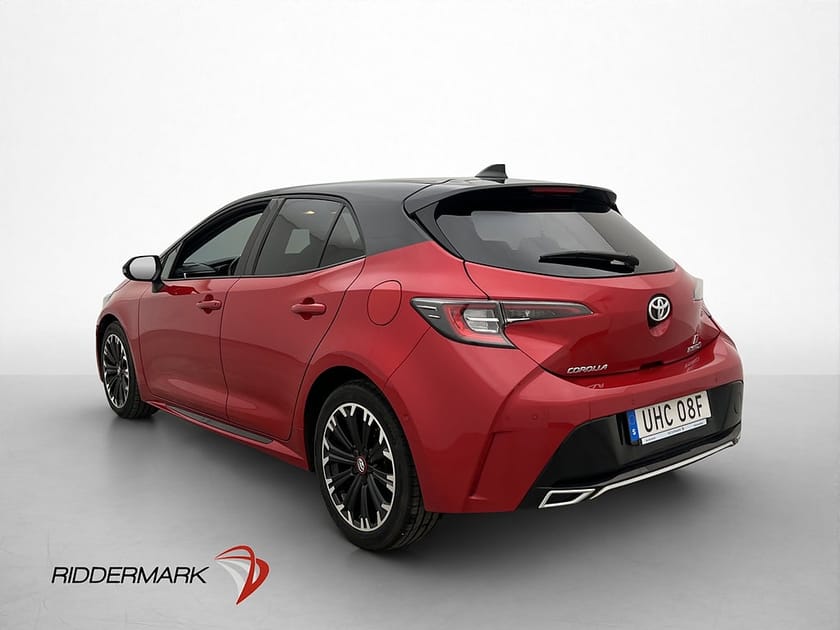 Bild 5 av Toyota Corolla Hybrid GR Sport Kamera CarPlay Rattvärme BLIS
