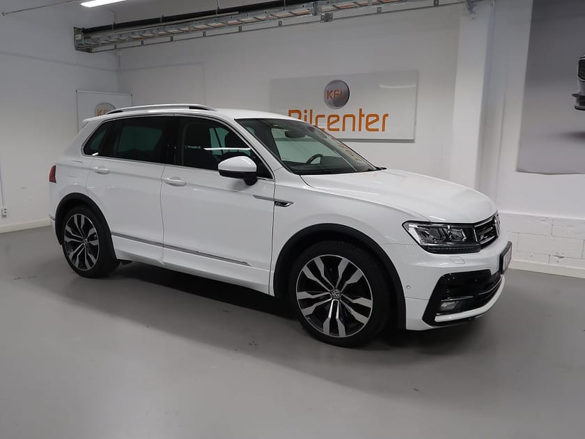 Bild 4 av Volkswagen Tiguan 2.0 TSI 4M R-Line V-Däck ingår Drag-Kamera-Värmare-CarP