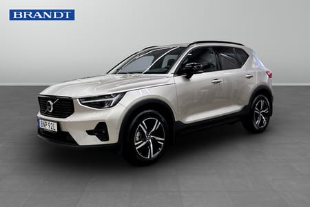 Volvo XC40 B3 FWD Bensin Plus Dark