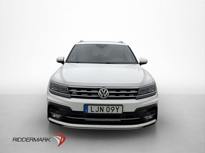 Bild 2 av Volkswagen Tiguan Allspace 5-sätes 2.0 TDI 4M R-Line Cockpit Värmare