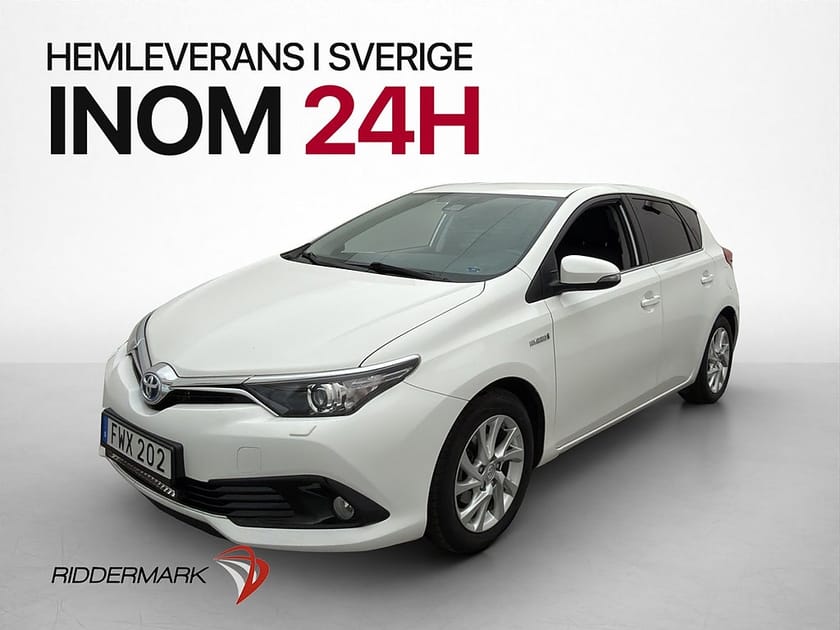 Bild 1 av Toyota Auris Hybrid 136hk Dragkrok Backkamera 2-Brukare