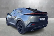 Thumnail bilde 2 av Toyota C-HR+
