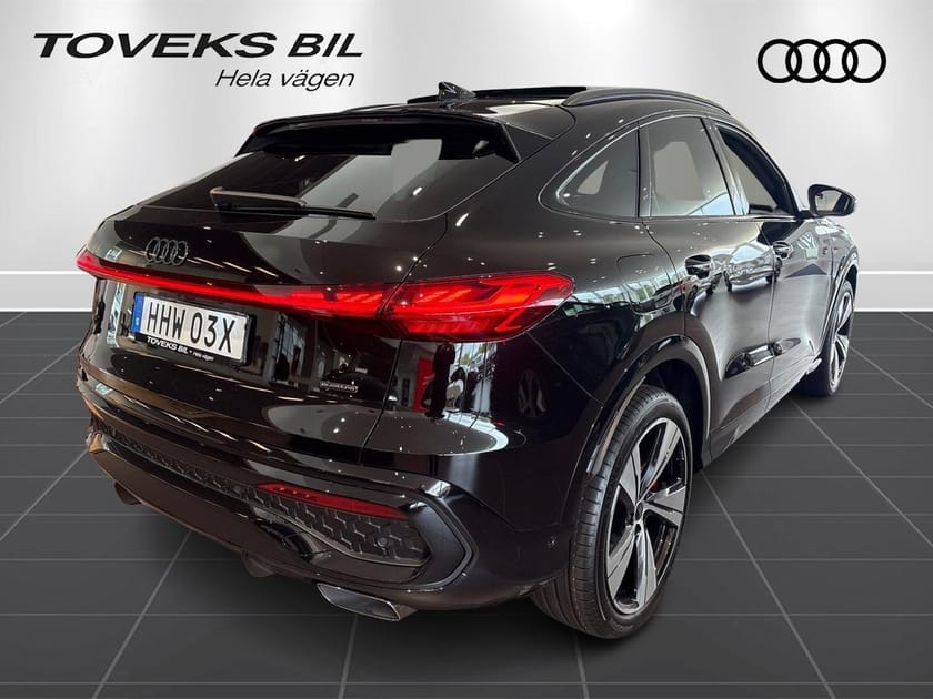 Bild 2 av Audi Q5 Sportback e-hybrid quattro