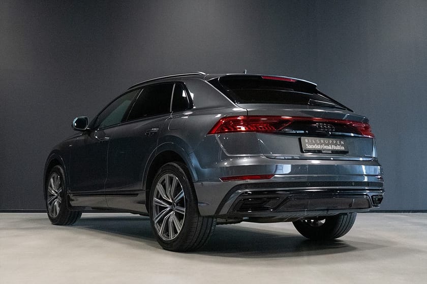 Bild 5 av Audi Q8 60 TFSI e quattro S-Line 462hk