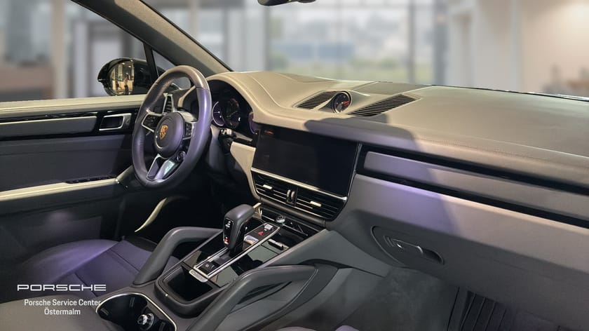 Bild 4 av Porsche Cayenne E-Hybrid Platinum Edition