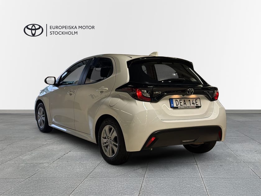 Bild 2 av Toyota Yaris Hybrid 115 1,5 ACTIVE KOMFORTPAKET V-HJUL