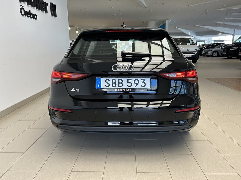 Bild 5 av Audi A3 Sportback 35 TFSI 150hk PROLINE / Teknikpaket / Adaptiv
