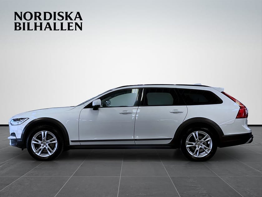 Bild 4 av Volvo V90 Cross Country D4 AWD Geartronic Business Dragkrok Bluetooth