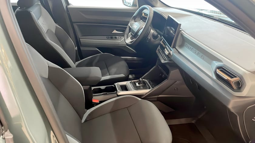 Bild 3 av Dacia Duster HYBRID 140 EXTREME