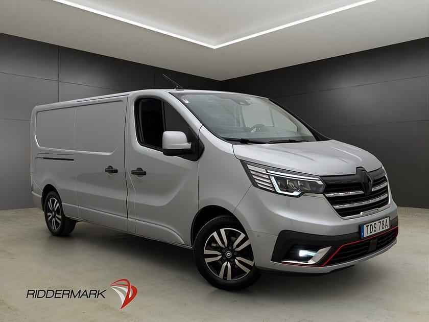 Bild 3 av Renault Trafic Skåpbil Racing Spirit L2 Värmare Dragkrok Kamera Moms