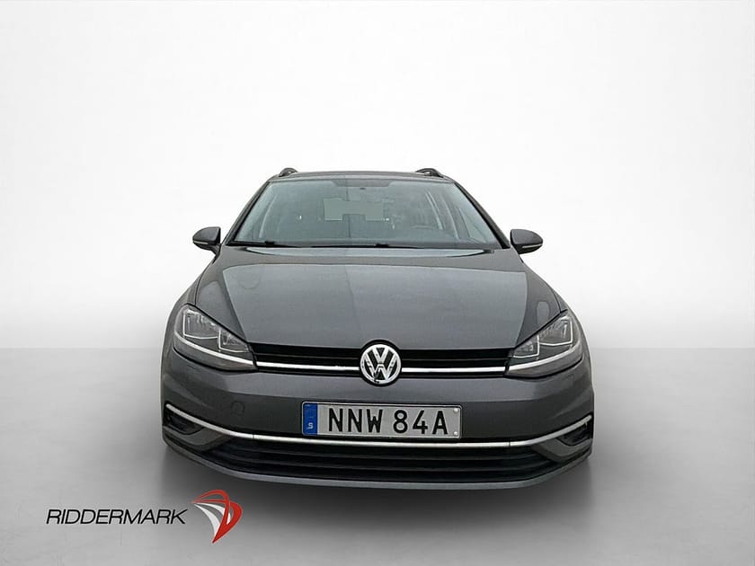 Bild 2 av Volkswagen Golf Sportscombi 1.0 TSI Drag Adptv-Fart Kamera CarPlay