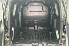 Ford E-Transit Courier