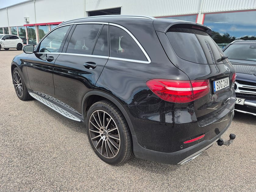 Bild 3 av Mercedes-Benz GLC 220 d 4MATIC AMG SKY CDI 170HK 4x4 Panorama Läder