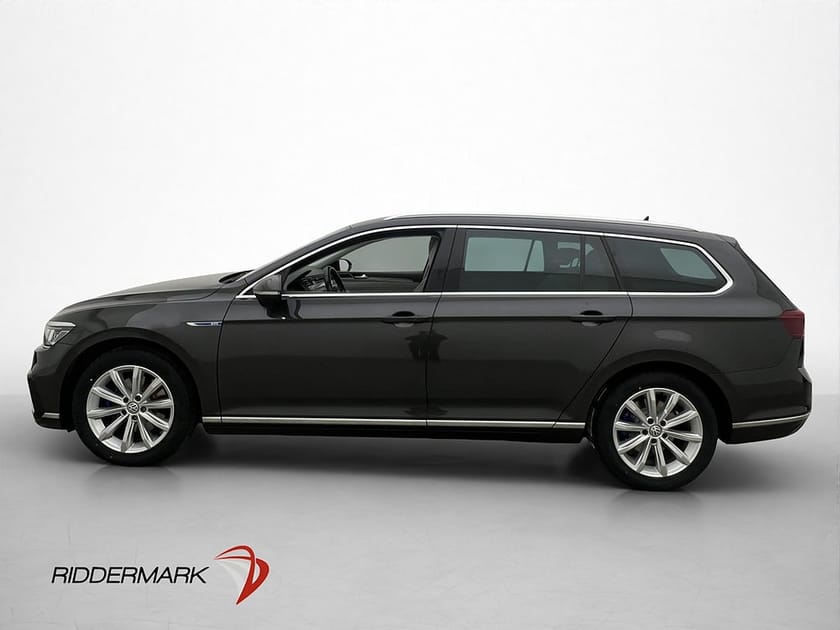 Bild 4 av Volkswagen Passat Sportscombi GTE 1.4 TSI 218hk Drag Kamera 360° CarPlay