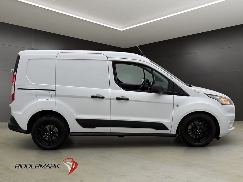 Bild 2 av Ford Transit Connect 220 1.5 3-Sits Värmare Dragkrok B-Kamera