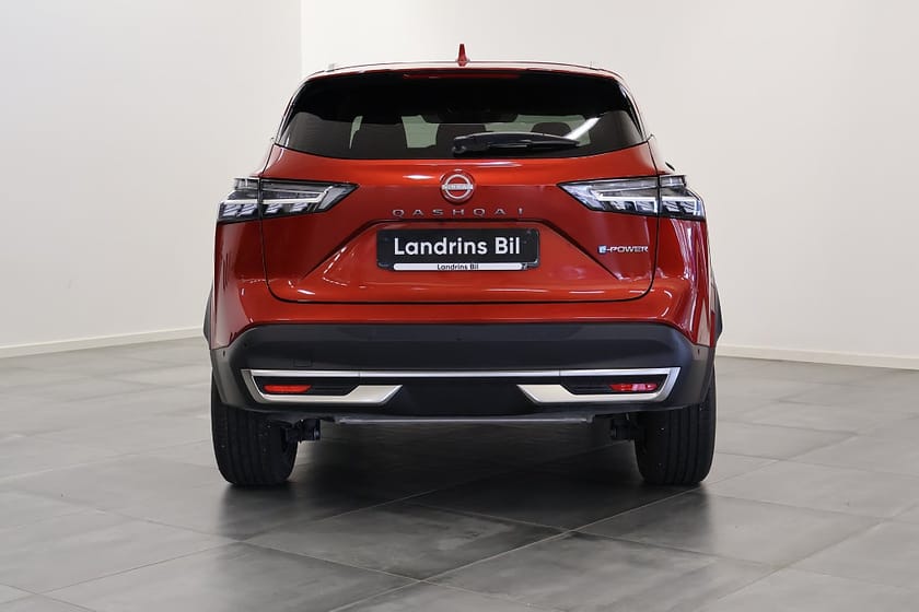 Bild 4 av Nissan Qashqai e-POWER 2WD Tekna black MY24 Demobil