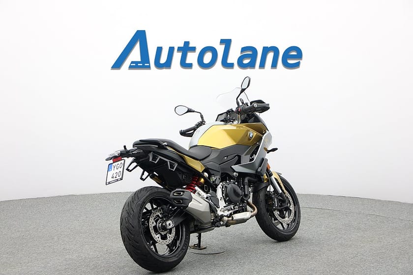 Bild 4 av BMW Motorrad F 900 XR *Endast 15mil, Sänkt Chassi, Nyservad