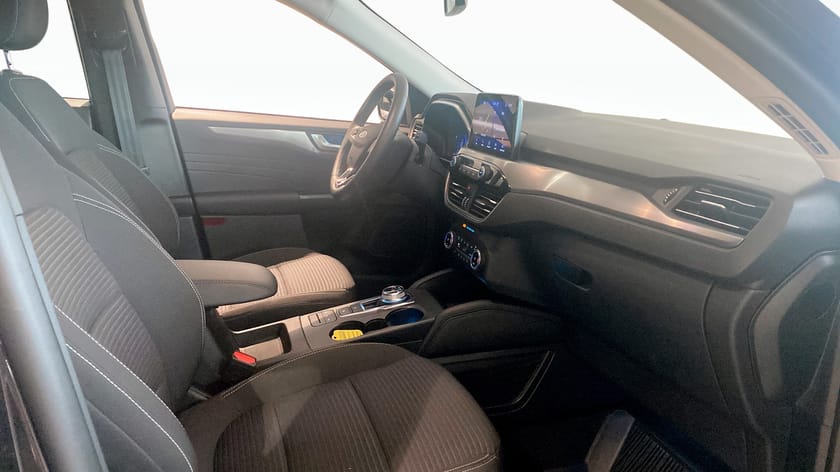 Bild 3 av Ford Kuga Plug-In Hybrid Titanium PHEV |225HK|56km EL|