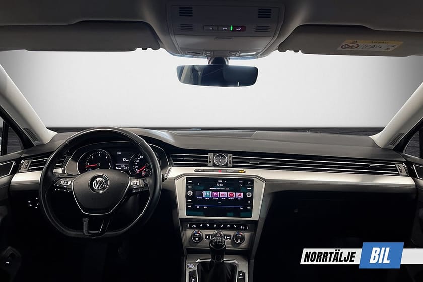 Bild 3 av Volkswagen Passat Sportscombi 2.0 150HK TDI EXECUTIVE DRAG D-VÄRM CARPLAY KAMREM BYTT
