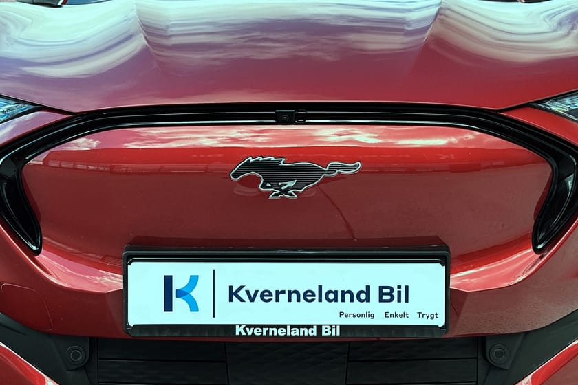 Bilde 3 av Ford Mustang Mach-E Long Range AWD LR Skinn Panorama ACC Hengerfeste B&O Carplay